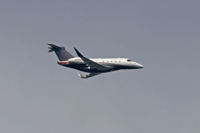 Embraer Legacy 450 (N443FX) - Landing in San Jose, California from the north