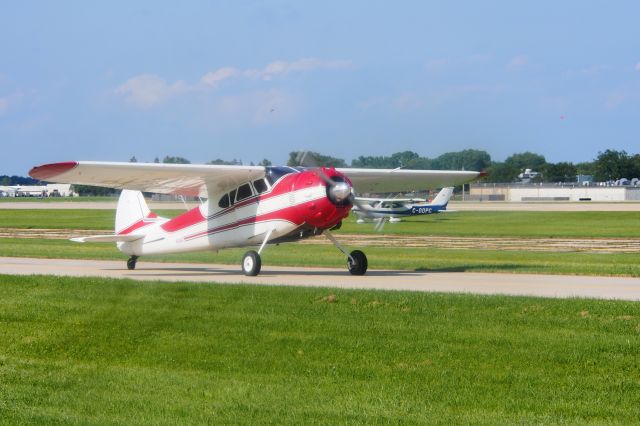 Cessna LC-126 (N15660)