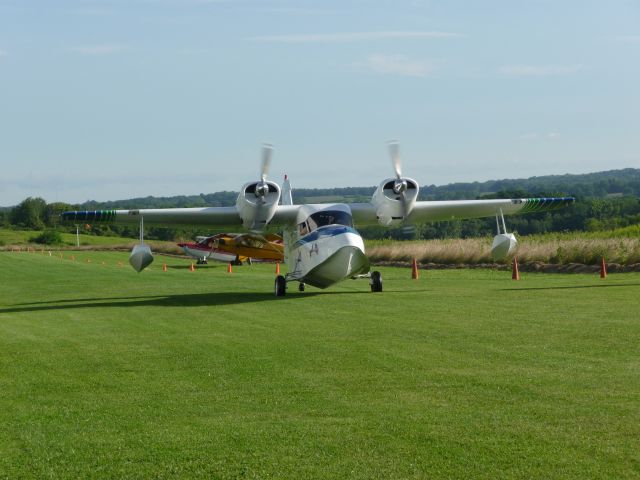 Grumman G-44 Widgeon (N402E)