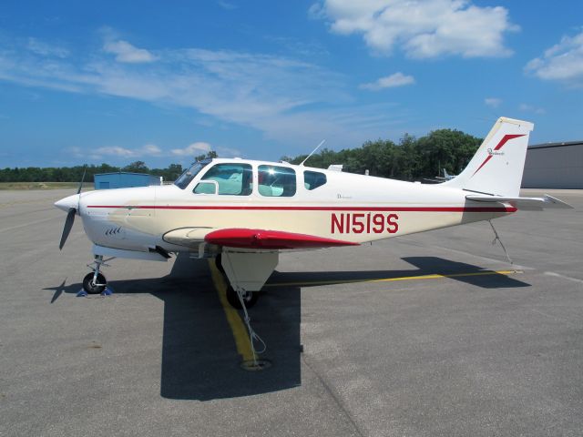 Beechcraft Bonanza (33) (N1519S) - Looks like brand new - very nice!