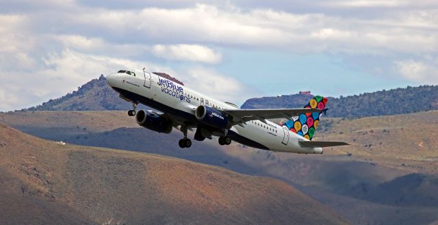 Airbus A320 (N623JB) - "Playa-way With Me" (N623JB), JBU's Vacations special livery paint, is off 34L and enroute to Long Beach (KLGB).