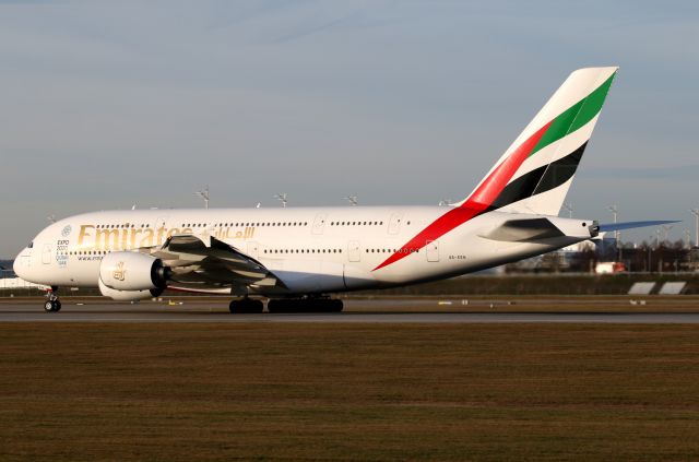 Airbus A380-800 (A6-EEN) - man that tail is huge