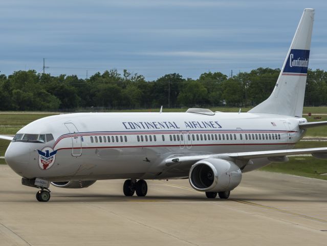 Boeing 737-900 (N75435) - Continental Retro livery