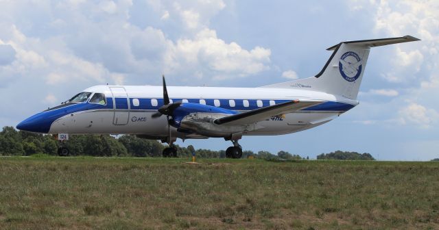 Embraer EMB-120 Brasilia (N124HL) - A Freight Runners Express Embraer EMB-120ER(F) taxiing at Pryor Field Regional Airport, Decatur, AL - afternoon of August 6, 2022.