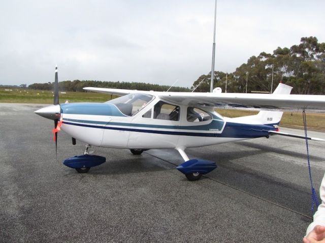 Cessna Cardinal (VH-DZR)