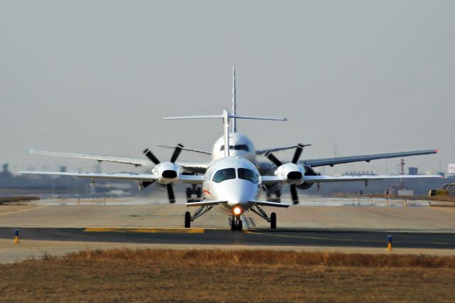 Piaggio P.180 Avanti (B-8311)