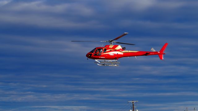 C-GNGK — - An Aerospatiale AS350-B2, landing at Iqaluit airport. July 20, 2016.br /br /Owned by Denendeh Helicopters Ltd.