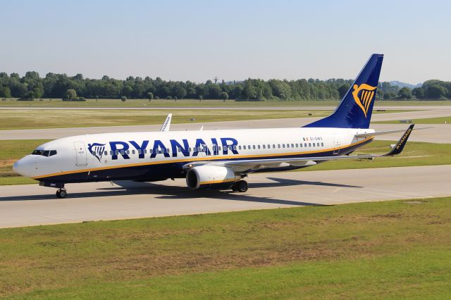 Boeing 737-800 (EI-DWS)