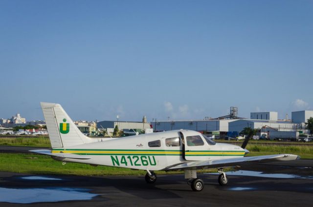 Piper Cherokee (N4126U)