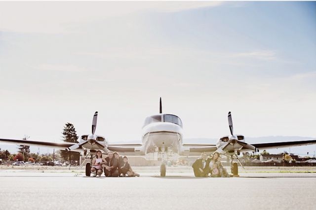 Cessna Chancellor (N121BD) - Family photo shoot with N121BD.