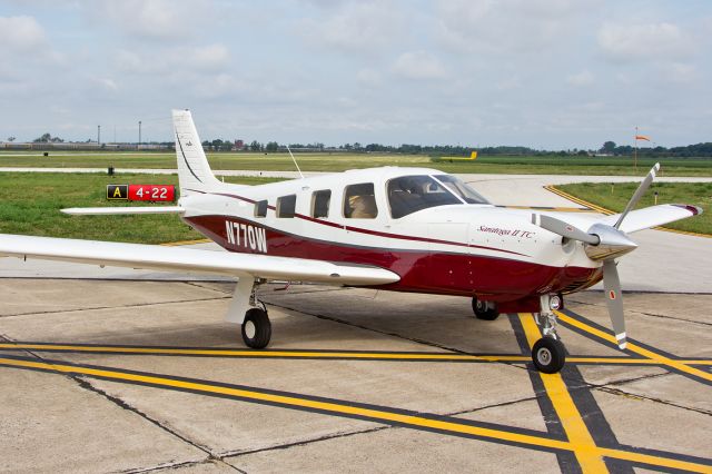 Piper Saratoga (N770W)