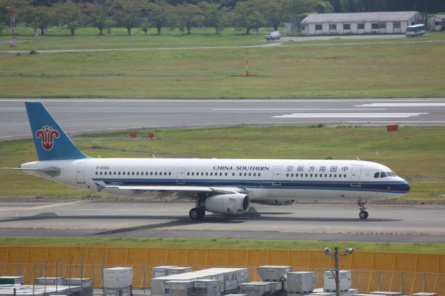 Airbus A321 (B-6305)