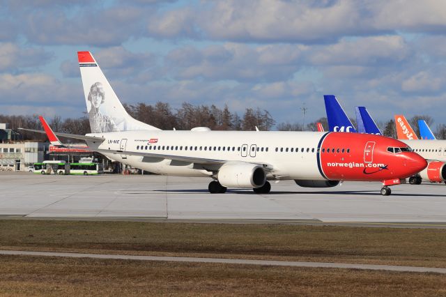 Boeing 737-800 (LN-NIE)