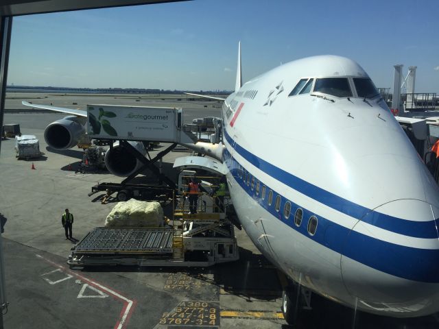 BOEING 747-8 (B-2487)