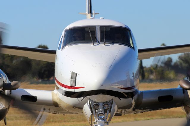 Beechcraft King Air 90 (N8096U)