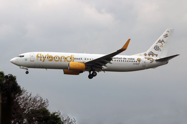Boeing 737-700 (LV-KCE)