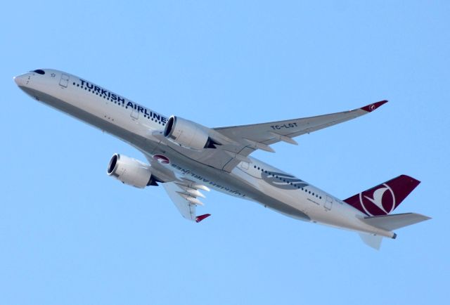 Airbus A350-900 (TC-LGT)