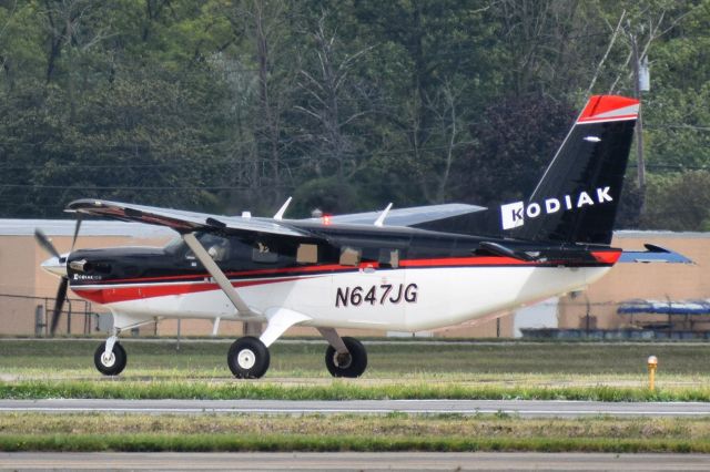 Quest Kodiak (N647JG) - 2018 Quest Aircraft Kodiak 100 taxiing into the FBO Ramp at the Buffalo Niagara International Airport from Cobb County International (KRYY)