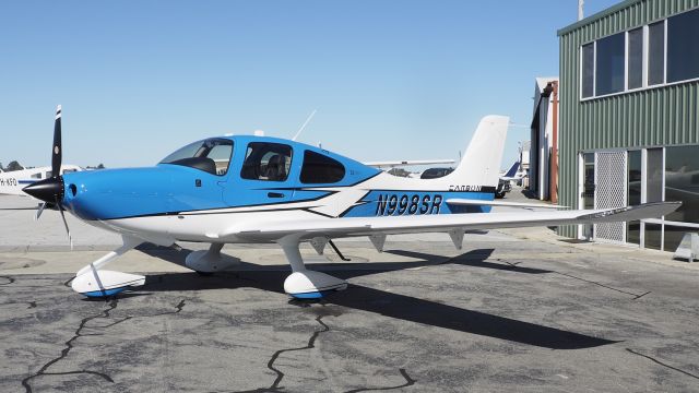 Cirrus SR-22 (N988SR) - Cirrus SR22 N988SR 240818 YPJT.