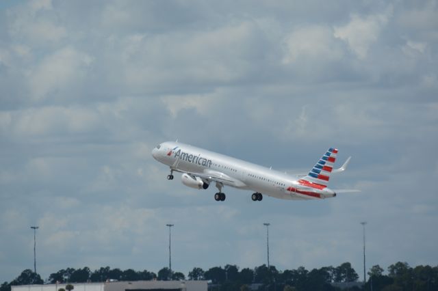 Airbus A321 (N123NN) - KMCO to KMIA off of rwy 18L