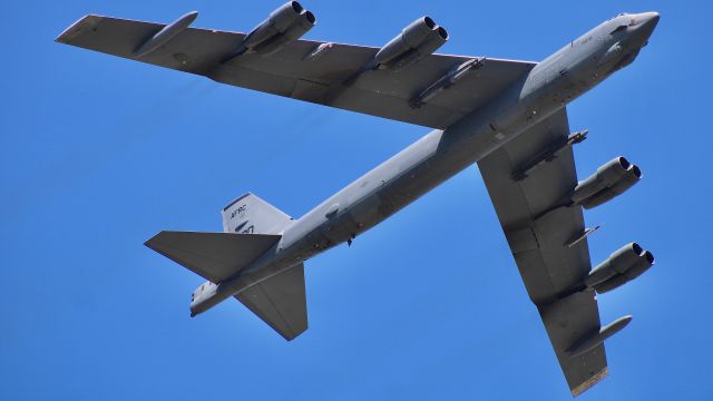 Boeing B-52 Stratofortress (60-0015) - A B-52H Stratofortress opening up the Friday afternoon airshow with a smoky fly-by. br /br /7/28/23