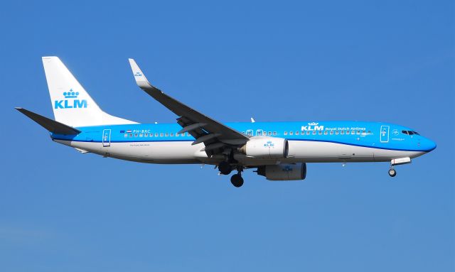 Boeing 737-800 (PH-BXC) - Taken from the threshold of 29L