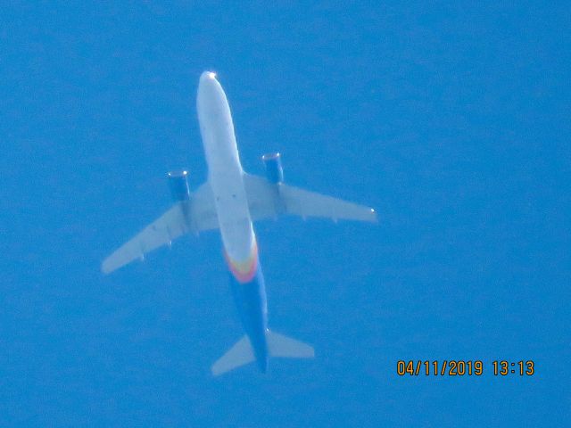 Airbus A320 (N273NV)