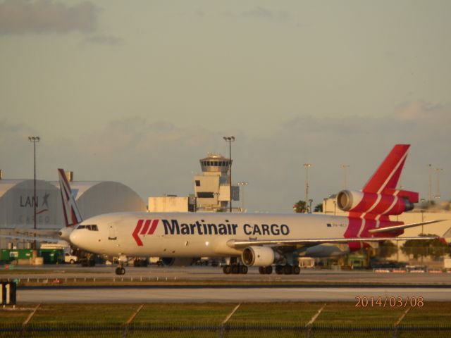 Boeing MD-11 (PH-MCY)