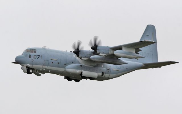 Lockheed C-130 Hercules (16-8071) - usm kc-130j 168071 dep shannon 13/6/16.