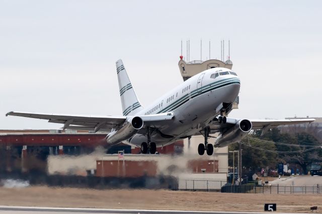 Boeing 737-200 (N370BC) - Here's a looker! The Addison-based 737-200 departing on a rather cold, blustery day! This Jurassic was delivered to Norwegian airline Braathens S.A.F.E. in 1986 before being converted into a VIP configuration in 1993 for Saudi Arabian Prince Talal bin Abdulaziz. Since 1999, the aircraft has been operated by Basic Capital Management Inc of Dallas, TX.