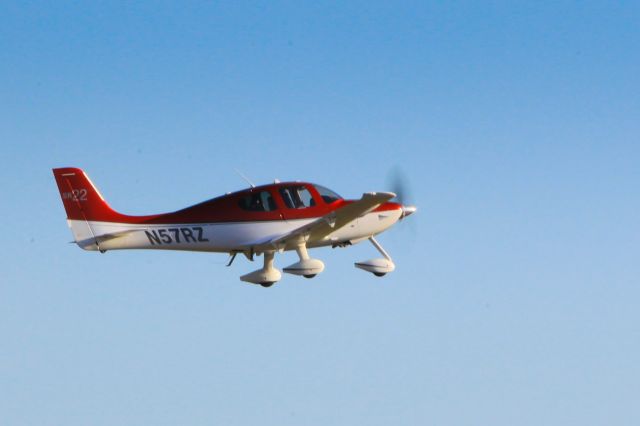 Cirrus SR-22 (N57RZ)