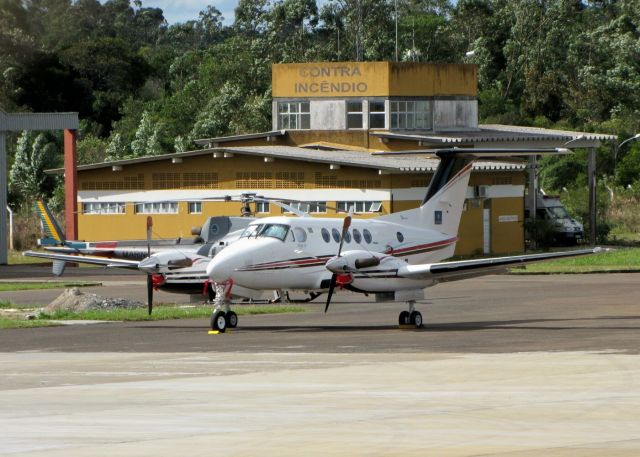 Beechcraft Super King Air 200 (PR-BLP) - Beech B200 King Air (cn BB-1199) Criciúma - Forquilhinha (CCM / SBCM), Brazil