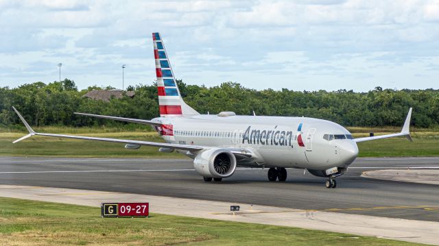 Boeing 737 MAX 8 (N350RV) - 12/28/23