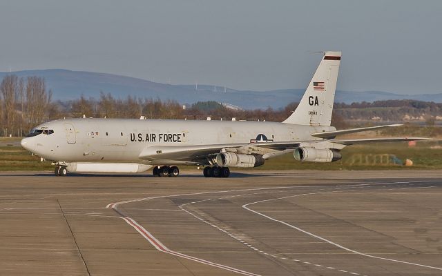 96-0043 — - usaf e-8c j-stars of georgia arriving at shannon.