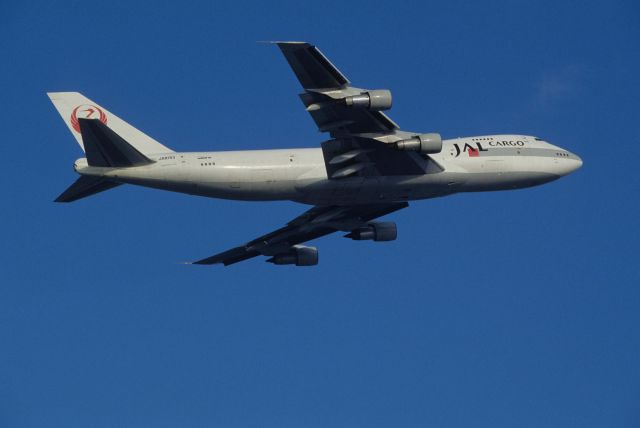 Boeing 747-200 (JA8193) - Departure at Narita Intl Airport Rwy16R on 1996/01/21