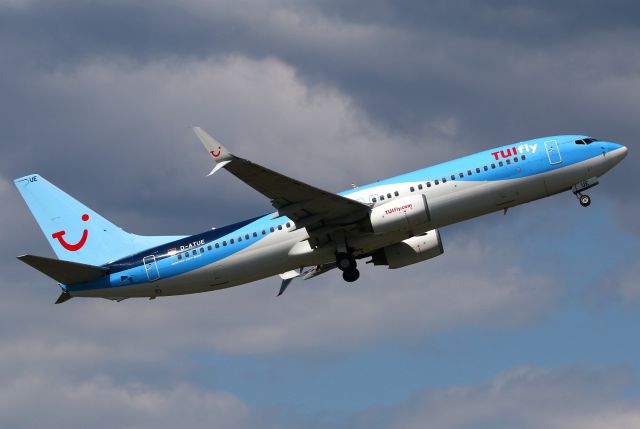 Boeing 737-800 (D-ATUE)