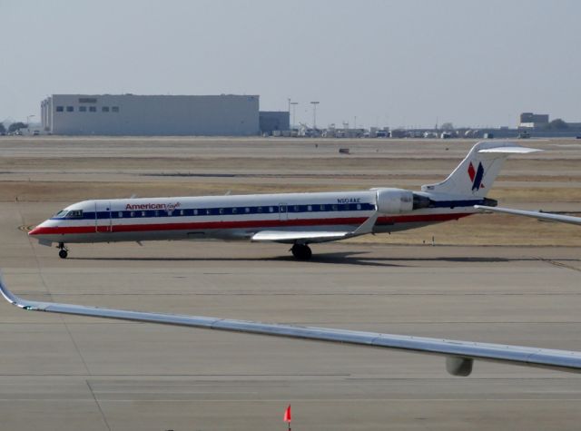 Canadair Regional Jet CRJ-700 (N504AE)