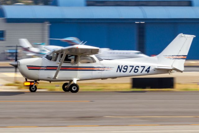 Cessna Skyhawk (N97674)