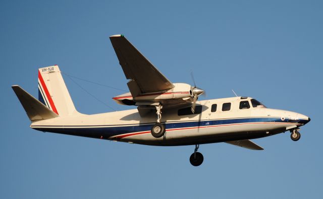 Rockwell Commander 685 (VH-YJA)