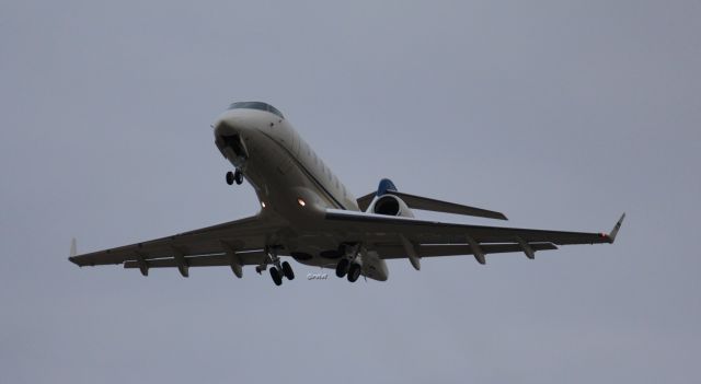 Canadair Regional Jet CRJ-700 —