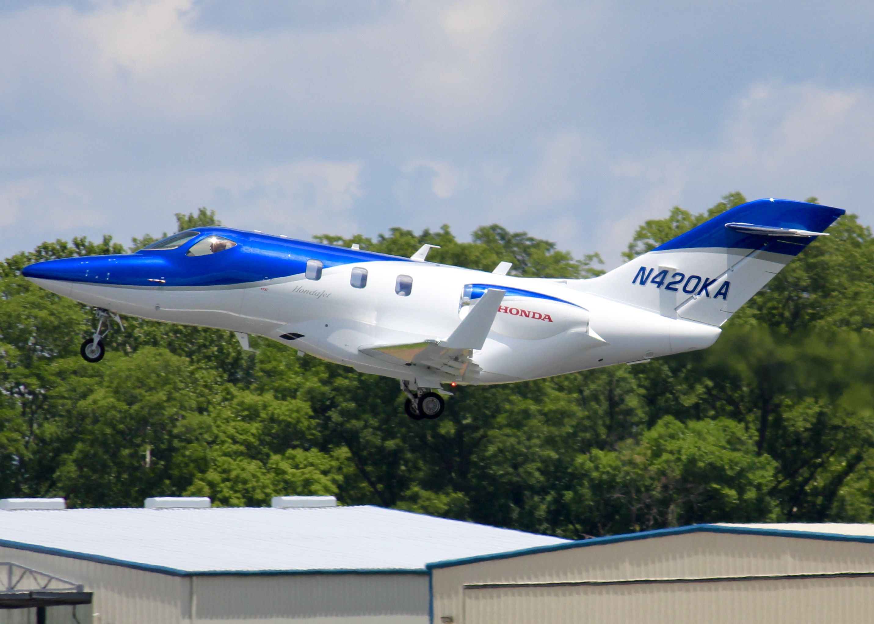 Honda HondaJet (N420KA) - At Downtown Shreveport.