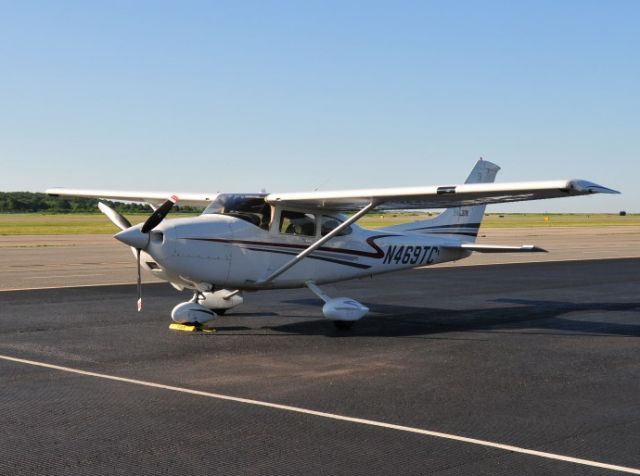 Cessna Skylane (N469TC)