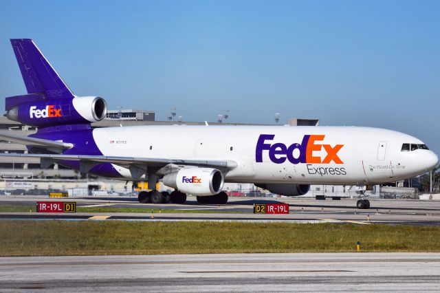 McDonnell Douglas DC-10 (N311FE) - FDX692 heading back to the FedEx ramp at the Tampa International Airport, eventually heading off to Memphis...