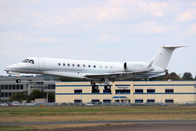 Embraer Legacy 600/650 (JY-ABC) - On short finals for rwy 24 on 26-Aug-22 arriving from LEMG.