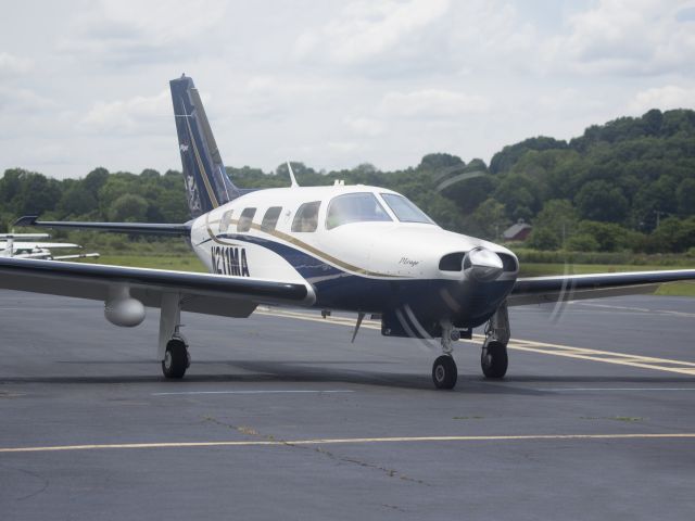Piper Malibu Mirage (N211MA) - 20 June 2015.