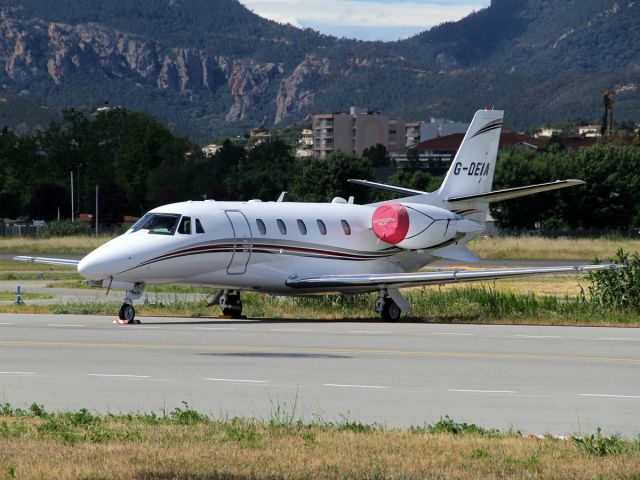 Embraer 170/175 (G-DEIA) - Cannes le 12 mai 2016 