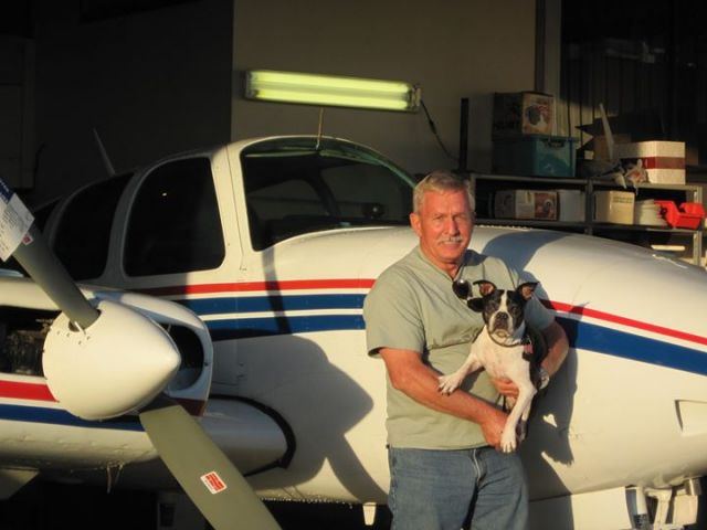 Beechcraft Baron (58) (N2717T)