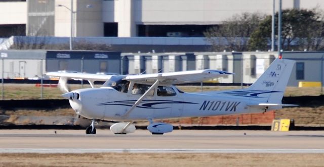 Cessna Skyhawk (N101VK)