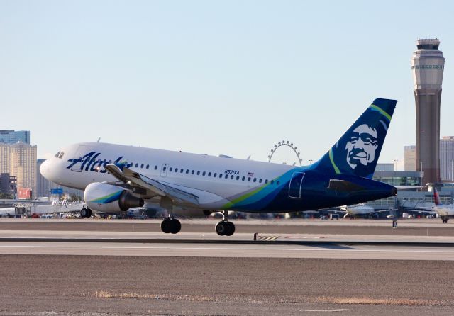 Airbus A319 (N521VA)