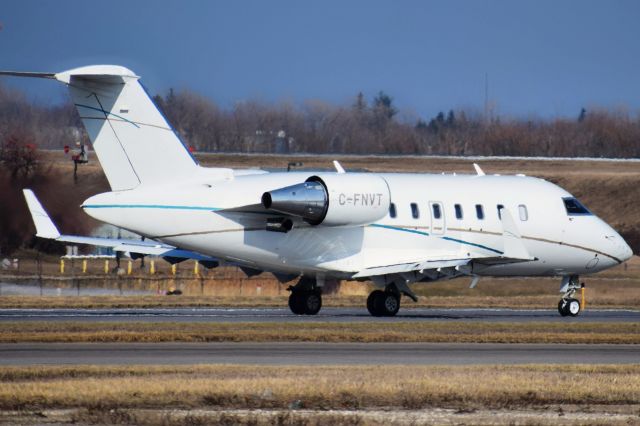 Canadair Challenger (C-FNVT) - Privately owned Bombardier Challenger 605 departing Runway 14 at the Buffalo Niagara International Airport (KBUF)